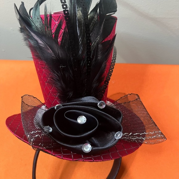 Elegant Black and Pink Fascinator Headband - Picture 8 of 11